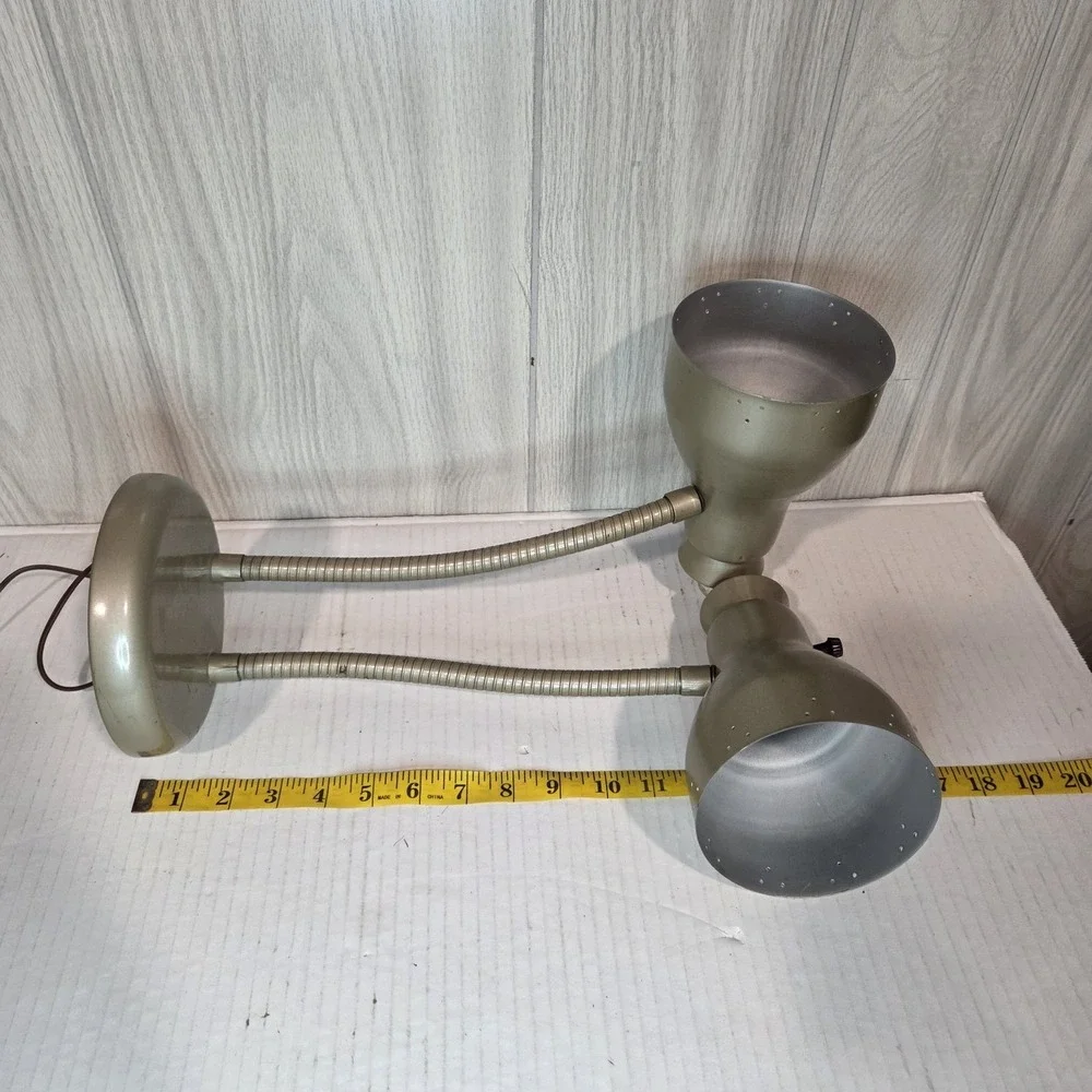 Vtg Double Gooseneck Desk Lamp Metal BULLET Shades Moderne Lamp 80s